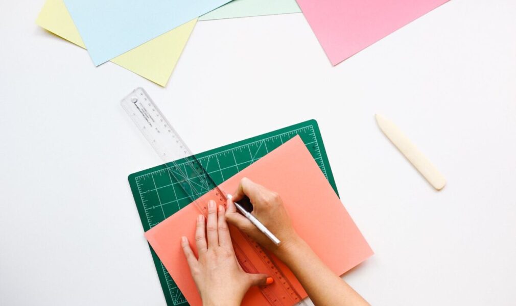 thiết kế trên canva